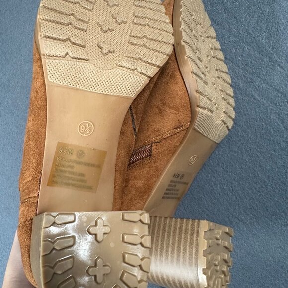 Maurices Womens 9.5 Cognac Brown Pointed Toe Ankle Side Zip Boots Booties NWT - Picture 9 of 11